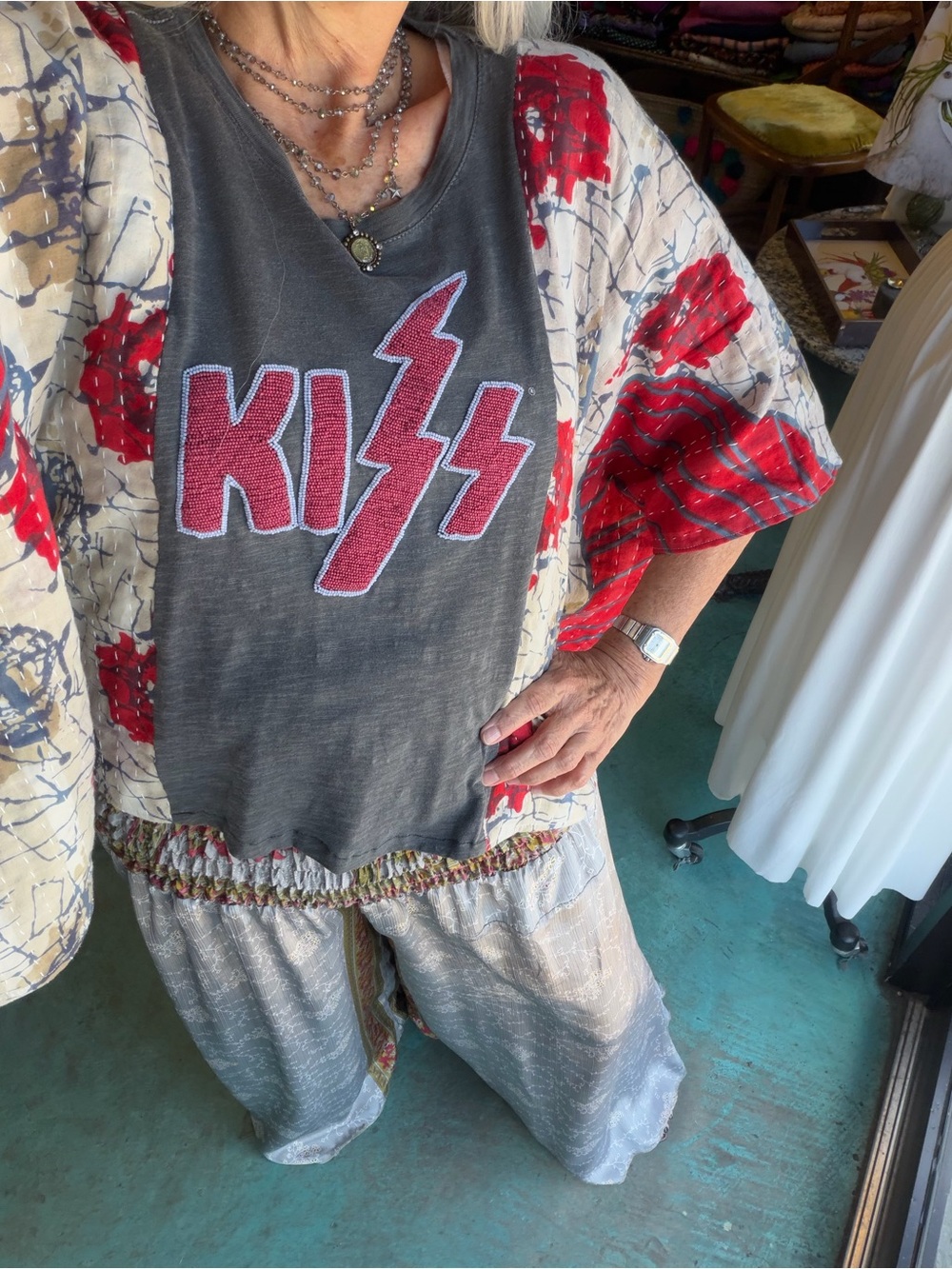 Kiss Black Graphic Tee with Red Logo